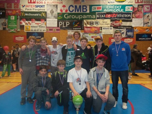 U13 na zahraničním turnaji v Pacé, Francie