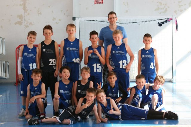 U11 zakončili sezonu proti starším