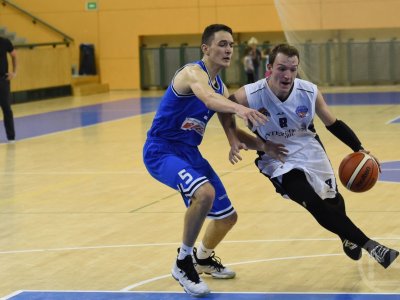 Muži „A“ na domácí palubovce prohráli s rezervou USK Praha