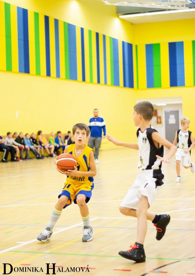 Minižáci U13 si připsali první výhru sezóny