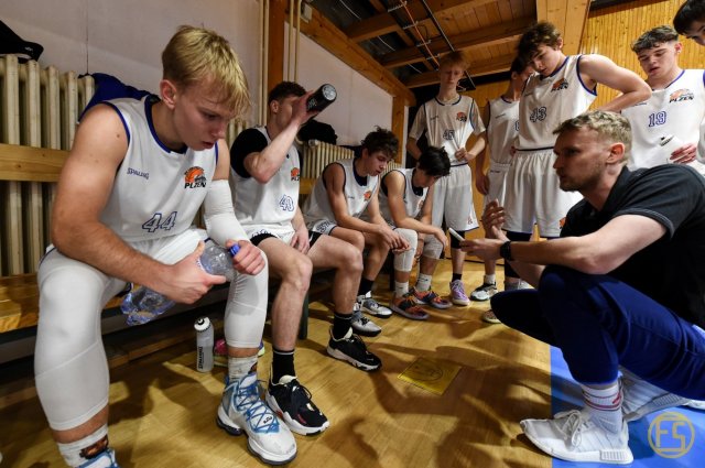 Den a noc v podání U17