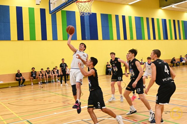 Muži "A" vítězí venku nad SP Basket