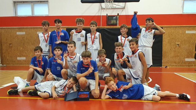 Tým U12 vítězí na mezinárodním turnaji TYGR CUP 2024
