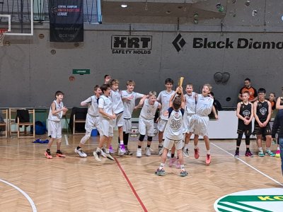 BK Lokomotiva Plzeň triumfuje na turnaji CEYBL v Krakově