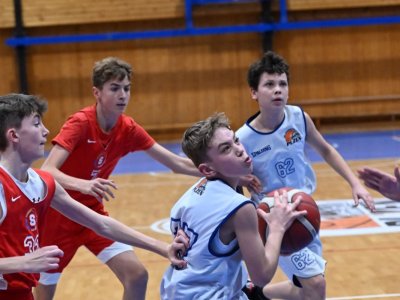 První extraligové zápasy pro U14
