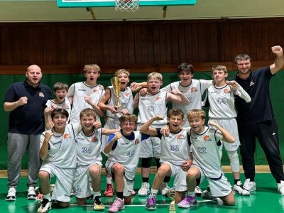Evropský mládežnický basketbal v Plzni.