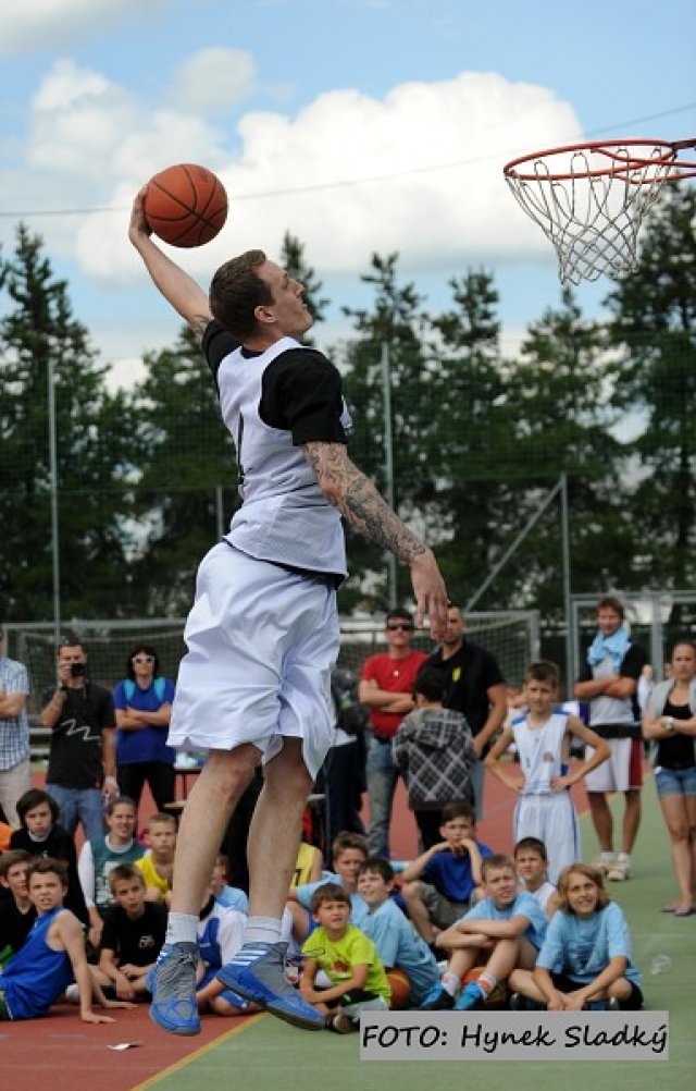 Streetball se vydařil